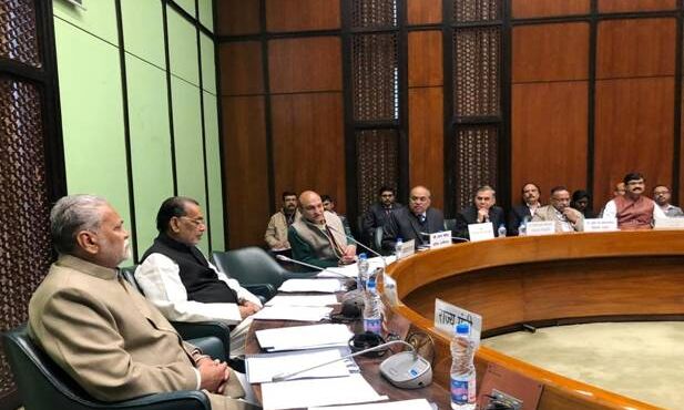 ग्रामीण दुग्ध उत्पादकों को बेहतर सुविधाएं उपलब्ध कराने के लिए प्रतिबद्ध है