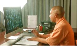 सीएम ने Covid-19 के संदर्भ में विधायकों के साथ की वीडियो कांफ्रेंसिंग सीएम ने Covid-19 के संदर्भ में विधायकों के साथ की वीडियो कांफ्रेंसिंग