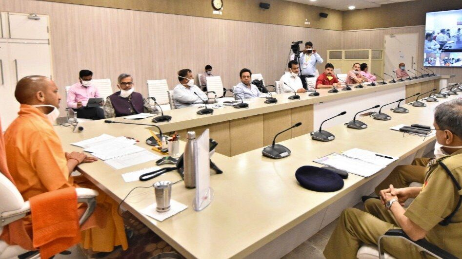 सोशल डिस्टेंसिंग के महत्व को मीडिया द्वारा लगातार रेखांकित किया जाना चाहिए : सीएम सोशल डिस्टेंसिंग के महत्व को मीडिया द्वारा लगातार रेखांकित किया जाना चाहिए : सीएम