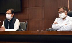 हाॅट स्पाॅट क्षेत्रों को सेक्टर वाइज विभाजित कर प्रत्येक क्षेत्र में मजिस्ट्रेट की होगी तैनाती हाॅट स्पाॅट क्षेत्रों को सेक्टर वाइज विभाजित कर प्रत्येक क्षेत्र में मजिस्ट्रेट की होगी तैनाती