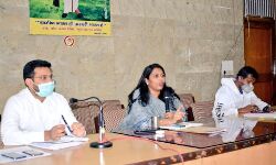 नई आर्थिक/वाणिज्यिक/औद्योगिक/परिवहन/ शैक्षणिक तथा अन्य गतिविधियाॅ अग्रिम आदेशों तक प्रारम्भ नही होगी - डीएम नई आर्थिक/वाणिज्यिक/औद्योगिक/परिवहन/ शैक्षणिक तथा अन्य गतिविधियाॅ अग्रिम आदेशों तक प्रारम्भ नही होगी - डीएम