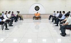 उत्तर प्रदेश 14 दिन का क्वारंटीन पूरा कर चुके प्रवासी मजदूरों वापस लाएगा : सीएम उत्तर प्रदेश 14 दिन का क्वारंटीन पूरा कर चुके प्रवासी मजदूरों वापस लाएगा : सीएम