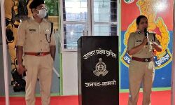नोडल पुलिस अधिकारी लक्ष्मी ने कोविड-19 से बचाव हेतु पुलिसकर्मियों व अनुचरों को बताये टिप्स नोडल पुलिस अधिकारी लक्ष्मी ने कोविड-19 से बचाव हेतु पुलिसकर्मियों व अनुचरों को बताये टिप्स