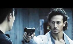 टाइगर श्रॉफ बॉलीवुड का नया एक्शन हीरो ! टाइगर श्रॉफ बॉलीवुड का नया एक्शन हीरो !