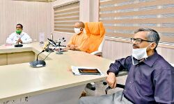 कोरोना हेल्प काॅल सेन्टर के टोल फ्री नम्बर का व्यापक प्रचार-प्रसार किया जाए : सीएम कोरोना हेल्प काॅल सेन्टर के टोल फ्री नम्बर का व्यापक प्रचार-प्रसार किया जाए : सीएम