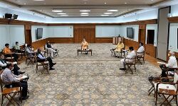 पीएम ने विशाखापट्टनम गैस लीकेज एक्सीडेंट की समीक्षा की पीएम ने विशाखापट्टनम गैस लीकेज एक्सीडेंट की समीक्षा की