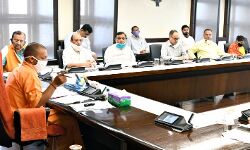 सभी डीएम,एसएसपी यह सुनिश्चित करें कि कोई भी प्रवासी मजदूर पैदल यात्रा न करें : सीएम सभी डीएम,एसएसपी यह सुनिश्चित करें कि कोई भी प्रवासी मजदूर पैदल यात्रा न करें : सीएम