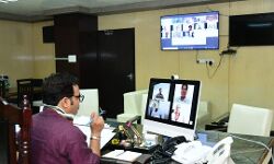 बरेली लौटे प्रवासी मजदूरों की सेहत की करें खास निगरानी : पं. श्रीकांत शर्मा