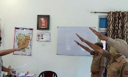 कप्तान विनीत जायसवाल ने आतंकवाद विरोधी दिवस पर दिलाई शपथ कप्तान विनीत जायसवाल ने आतंकवाद विरोधी दिवस पर दिलाई शपथ