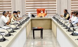 हर जरूरतमन्द को निःशुल्क खाद्यान्न उपलब्ध हो : CM योगी हर जरूरतमन्द को निःशुल्क खाद्यान्न उपलब्ध हो : CM योगी