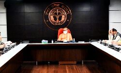 चिकित्सा को आधुनिक सुविधाओं से लैस करें : सीएम योगी चिकित्सा को आधुनिक सुविधाओं से लैस करें : सीएम योगी