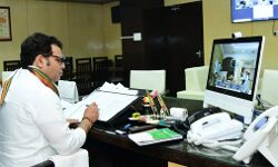 कम्युनिटी किचन में अव्यवस्था की होगी जांच : श्रीकांत शर्मा कम्युनिटी किचन में अव्यवस्था की होगी जांच : श्रीकांत शर्मा