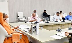 प्रशासन व पुलिस धर्मस्थलों के प्रबंधन की सावधानियां सुनिश्चित करें : योगी प्रशासन व पुलिस धर्मस्थलों के प्रबंधन की सावधानियां सुनिश्चित करें : योगी