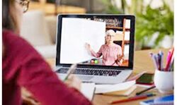 महामारी के दौर में पढ़ाई बनी समस्या