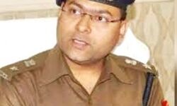 पढें क्या है आईपीएस अजय का स्वदेशी फाॅर्मूला पढें क्या है आईपीएस अजय का स्वदेशी फाॅर्मूला