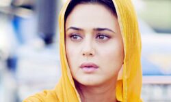 सरपंच की हत्या पर प्रीति बुरी तरह से दुखी और परेशान