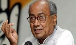 दिग्विजय के मोहपाश से बाहर निकले कांग्रेस दिग्विजय के मोहपाश से बाहर निकले कांग्रेस