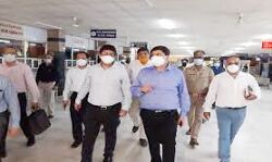 नोडल अधिकारी ने सुभारती व सीएचसी पांचली में दी जा रही चिकित्सीय व्यवस्थाओं का किया निरीक्षण नोडल अधिकारी ने सुभारती व सीएचसी पांचली में दी जा रही चिकित्सीय व्यवस्थाओं का किया निरीक्षण