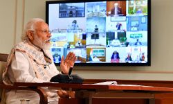 PM ने Unlock 1.0 के बाद के सूरत-ए-हाल पर Chief Ministers के साथ की चर्चा