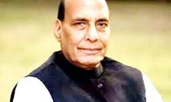 राजनाथ सिंह ने तीनों सेना के प्रमुखों के साथ लद्दाख सीमा पर की स्थिति की समीक्षा राजनाथ सिंह ने तीनों सेना के प्रमुखों के साथ लद्दाख सीमा पर की स्थिति की समीक्षा