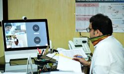 ऊर्जा मंत्री ने उपभोक्ताओं की समस्याओं का त्वरित समाधान करने के दिए निर्देश ऊर्जा मंत्री ने उपभोक्ताओं की समस्याओं का त्वरित समाधान करने के दिए निर्देश