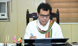 उत्तर प्रदेश के ऊर्जा मंत्री ने प्रधानमंत्री का किया हार्दिक अभिनंदन उत्तर प्रदेश के ऊर्जा मंत्री ने प्रधानमंत्री का किया हार्दिक अभिनंदन