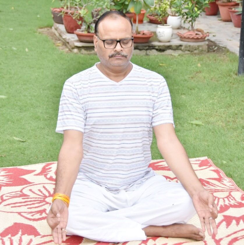 योग का हमारे शरीर एवं मन को रखता है स्वस्थ- मंत्री ब्रजेश