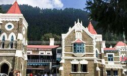 जिला योजना का बजट खर्च करने पर हाईकोर्ट ने लगाई रोक जिला योजना का बजट खर्च करने पर हाईकोर्ट ने लगाई रोक