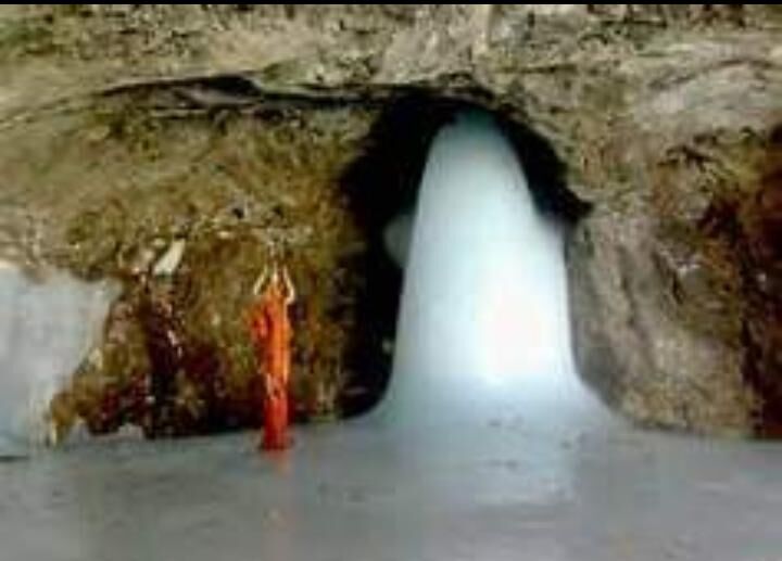 गुरु पूर्णिमा का शुभ अवसर,बाबा बर्फानी के लाइव दर्शन कराने की योजना