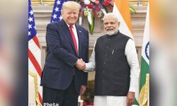 भारत से बहुत प्यार करता अमेरिका: ट्रम्प भारत से बहुत प्यार करता अमेरिका: ट्रम्प