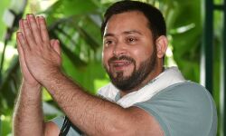 स्थापना दिवस पर दिखी आरजेडी में मतभेद की बात,तेजस्वी ने किया स्वीकार स्थापना दिवस पर दिखी आरजेडी में मतभेद की बात,तेजस्वी ने किया स्वीकार