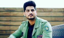 बिना मंजूरी मॉल में गाने की शूटिंग करने पहुंचे पंजाबी गायक गुरनाम भुल्लर समेत 44 पर केस बिना मंजूरी मॉल में गाने की शूटिंग करने पहुंचे पंजाबी गायक गुरनाम भुल्लर समेत 44 पर केस