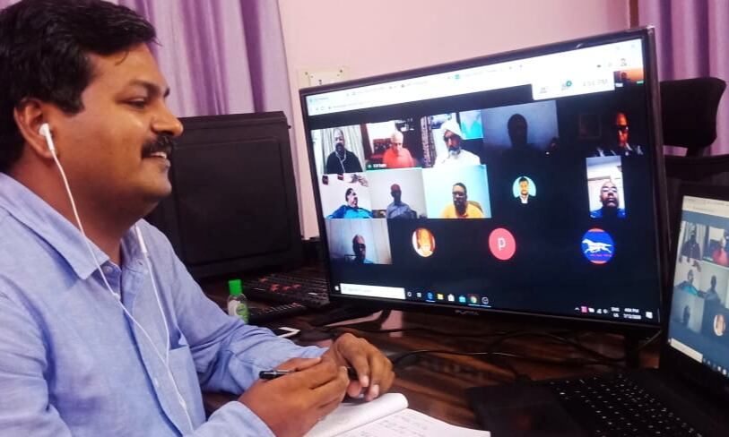 पवन श्रीवास्तव का प्रयास,वेबिनार के माध्यम से पत्रकार संगठनों ने की चर्चा