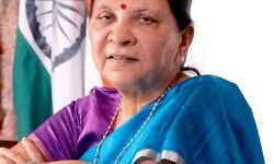 राज्यपाल ने निदेशक एसजीपीजीआई को कुलपति केजीएमयू का कार्यभार सौपा राज्यपाल ने निदेशक एसजीपीजीआई को कुलपति केजीएमयू का कार्यभार सौपा