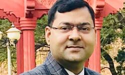 10 साल तक स्कूल न जाने वाला आईपीएस बना था 10वीं का टाॅपर 10 साल तक स्कूल न जाने वाला आईपीएस बना था 10वीं का टाॅपर