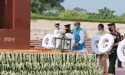 रक्षा मंत्री राजनाथ ने कहा, कभी दुश्मन ने हमला किया तो देंगे कारगिल जैसा मुंहतोड़ जवाब