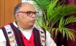 गन्ना किसानों की खुशहाली के लिए उन्हें उन्नतिशील तकनीक से जोड़ने की जरूरत : भूसरेड्डी गन्ना किसानों की खुशहाली के लिए उन्हें उन्नतिशील तकनीक से जोड़ने की जरूरत : भूसरेड्डी