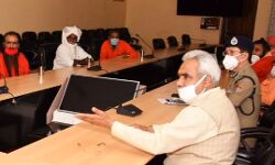 स्मार्ट सिटी की स्लो प्रोग्रेस पर नाराज हुए कैबिनेट मिनिस्टर मदन कौशिक