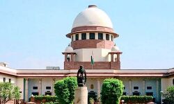 सुप्रीम कोर्ट ने जम्मू प्रशासन से कहा, कुछ इलाकों में 4जी इंटरनेट सेवा बहाल करने की संभावना तलाशें