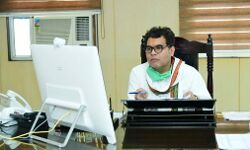 आत्मनिर्भर भारत के गांवों को 24 घंटे बिजली देने के लिये लाइन लॉस 15% से कम होना जरूरी आत्मनिर्भर भारत के गांवों को 24 घंटे बिजली देने के लिये लाइन लॉस 15% से कम होना जरूरी