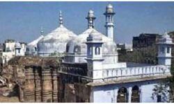 सबको तारने वाले बाबा विश्वनाथ को भी तारणहार की प्रतीक्षा सबको तारने वाले बाबा विश्वनाथ को भी तारणहार की प्रतीक्षा