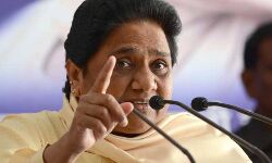 बिहार में बाढ़ से बिगड़े हालात पर बोली मायावती- गैर जिम्मेदार है नीतीश सरकार