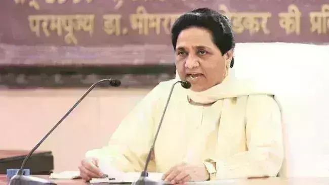 मायावती ने मुख्तार से किया किनारा,नहीं मिलेगा टिकट मायावती ने मुख्तार से किया किनारा,नहीं मिलेगा टिकट