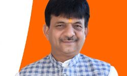 मंत्री कपिल देव ने योजना के तहत जरूरतमंदो के भरवाये फाॅर्म