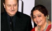 शादी की साल गिरह पर बधाई का अलग अंदाज