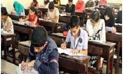 जेईई व नीट परीक्षा का मुद्दा गर्माया जेईई व नीट परीक्षा का मुद्दा गर्माया