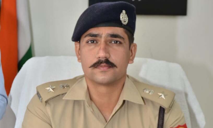 मुजफ्फरनगर पुलिस- 2 थाने-2 गुड़वर्क-6 अपराधी गिरफ्तार मुजफ्फरनगर पुलिस- 2 थाने-2 गुड़वर्क-6 अपराधी गिरफ्तार