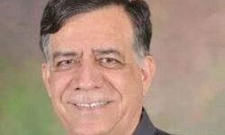 योगी सरकार के कैबिनेट मंत्री सतीश महाना कोरोना संक्रमित, होम आइसोलेशन में योगी सरकार के कैबिनेट मंत्री सतीश महाना कोरोना संक्रमित, होम आइसोलेशन में