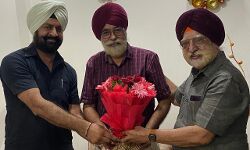 सरदार एस पी सिंह को जन्मदिन की बधाई सरदार एस पी सिंह को जन्मदिन की बधाई