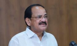 उपराष्ट्रपति ने ओणम की पूर्व संध्या पर लोगों को दी बधाई उपराष्ट्रपति ने ओणम की पूर्व संध्या पर लोगों को दी बधाई